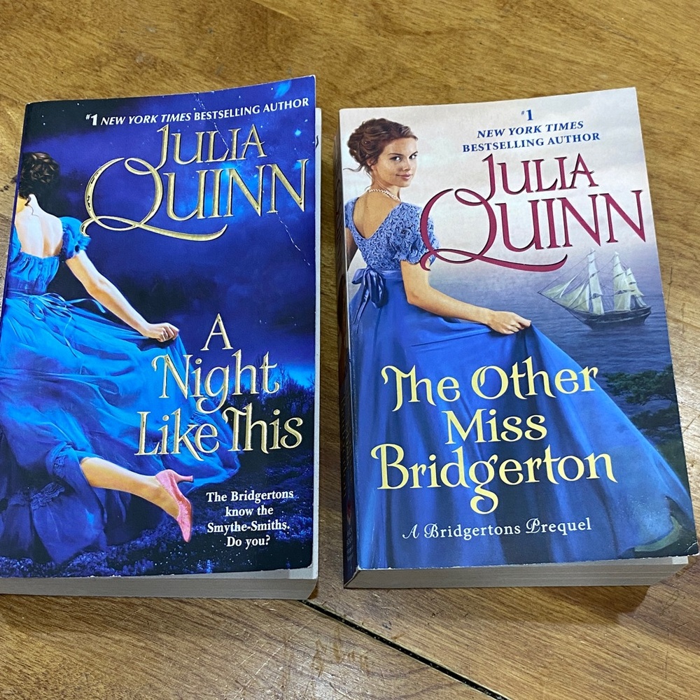 Bundle of 2, Julia Quinn, paperback books.
